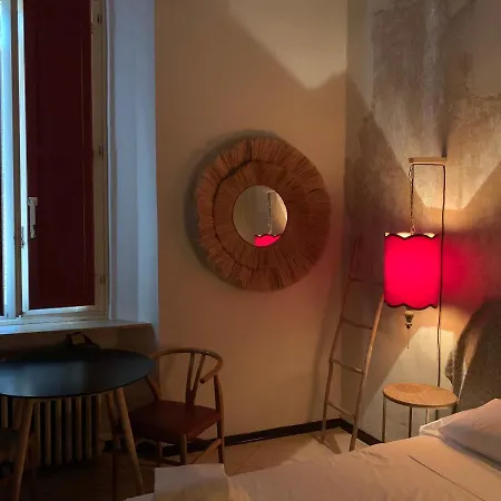Apartment Mood-garibaldi